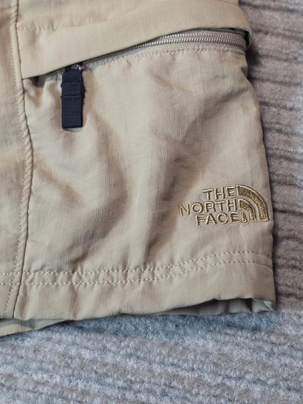 The North Face Men Class V Belted Hiking Trunks L Khaki Tan